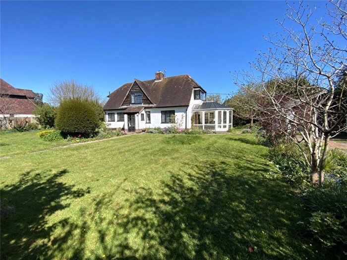 3 Bedroom Detached House For Sale In Brook Avenue, Bosham, Chichester, West Sussex, PO18