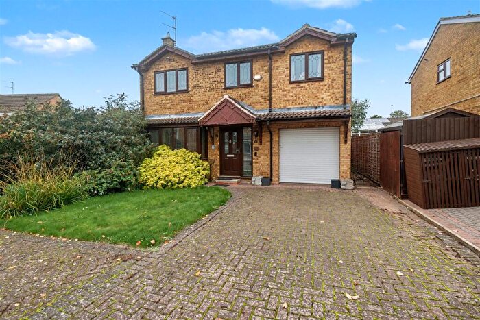 4 Bedroom Detached House For Sale In Water Meadow Close, Great Oakley, NN18