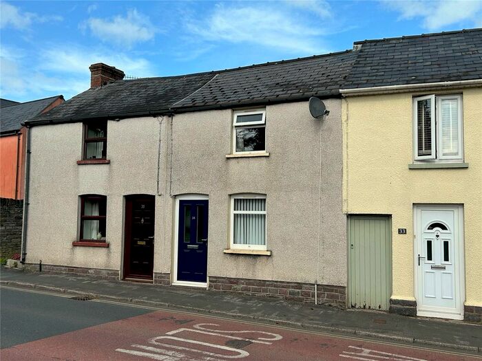 2 Bedroom Terraced House For Sale In Newgate Street, Brecon, Powys, LD3