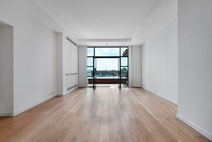 2 Bedroom Flat To Rent In Trevor Square, Knightsbridge, SW7