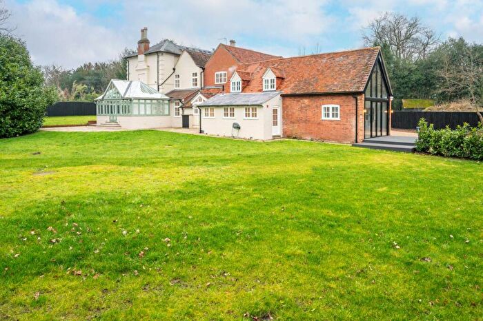 5 Bedroom Detached House To Rent In Potters Lane, Send, Woking, GU23