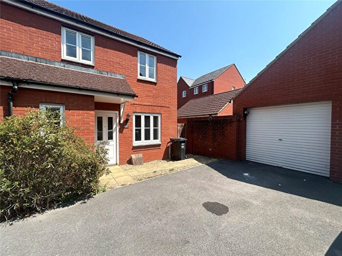 3 Bedroom Semi Detached House To Rent In Orkney Close, Bridgwater, Somerset, TA6