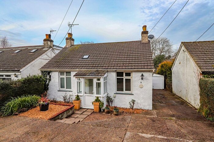 2 Bedroom Bungalow For Sale In Hastings Road, Battle, TN33