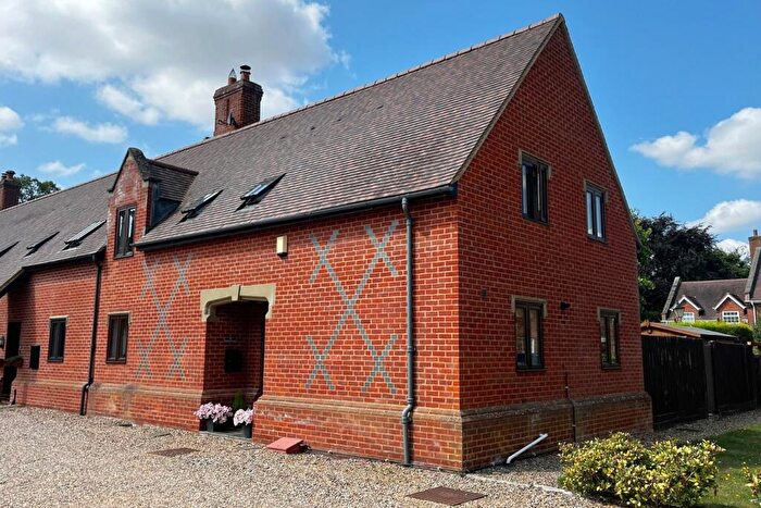 3 Bedroom Village House For Sale In Manor Court, Manor Gardens, Westoning, MK45