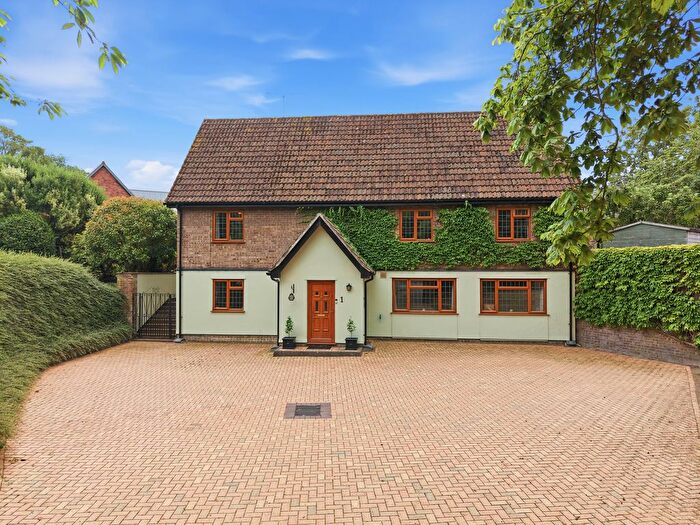 4 Bedroom Detached House For Sale In Kentford Paddocks, Kentford, Newmarket, CB8
