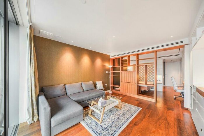 Flat To Rent In The Heron, EC2Y