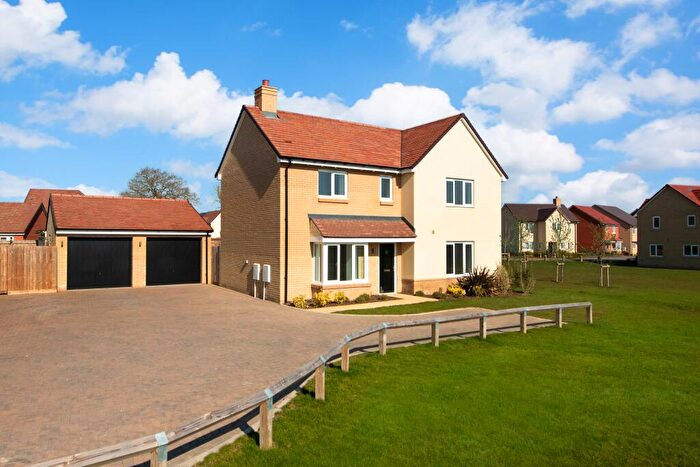 4 Bedroom Detached House For Sale In Stortford Road, Dunmow, CM6