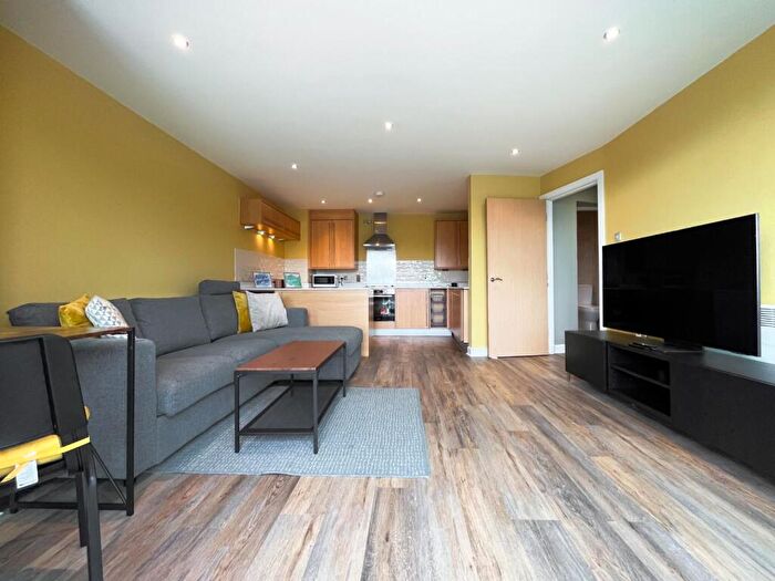 2 Bedroom Flat To Rent In , Albion Street, Leeds, K2
