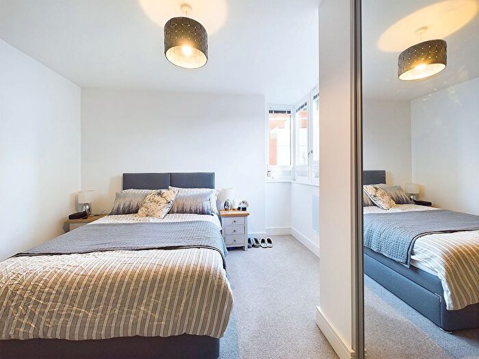 1 Bedroom Flat For Sale In Castle House, Desborough Road, High Wycombe, Buckinghamshire, HP11