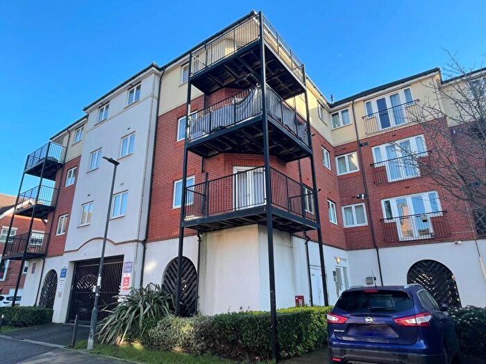 2 Bedroom Apartment To Rent In Long Acre, Thamesmead West, SE28