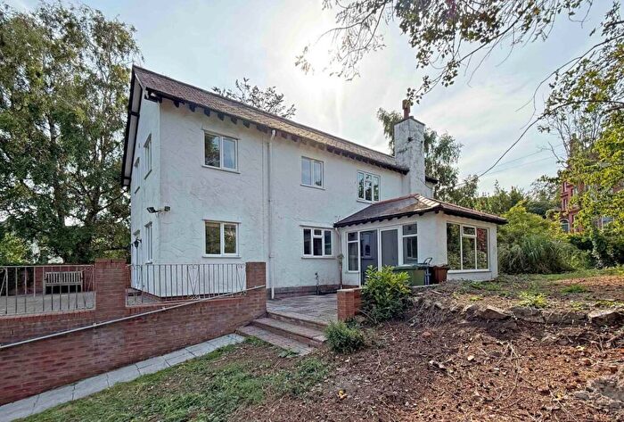3 Bedroom Detached House For Sale In Siliwen Road, Bangor, Gwynedd, LL57