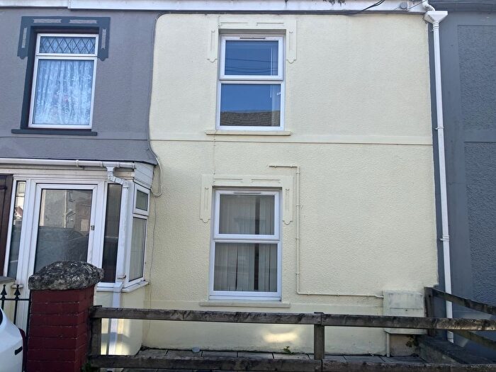 2 Bedroom Property To Rent In Station Road, St Clears, Carmarthenshire, SA33