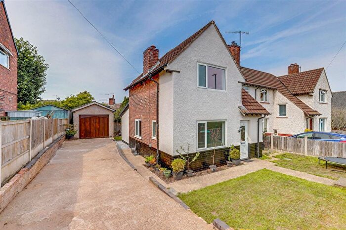 3 Bedroom Semi Detached House For Sale In Joyce Avenue, Nottingham, NG5