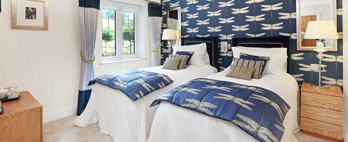 2 Bedroom Retirement Property To Rent In Beulah Hill, Upper Norwood, Greater London, SE19