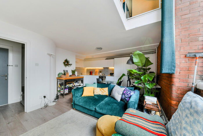 1 Bedroom Apartment To Rent In Canonbury Heights, Islington London, N1