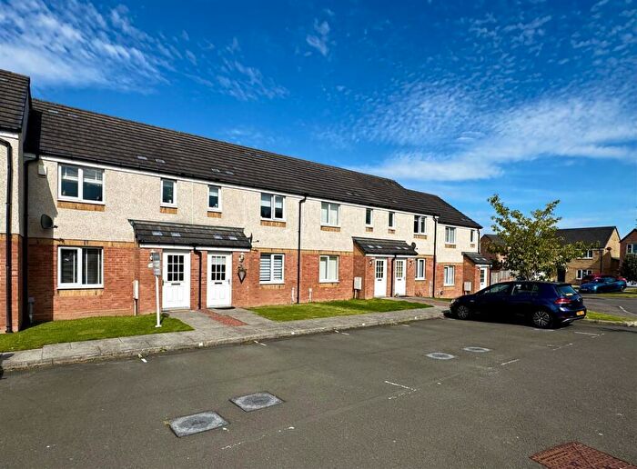 3 Bedroom Terraced House For Sale In Methil Court, Ferniegair, Hamilton, ML3