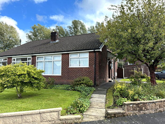 2 Bedroom Semi-Detached Bungalow For Sale In Clifton Crescent, Royton, Oldham, OL2