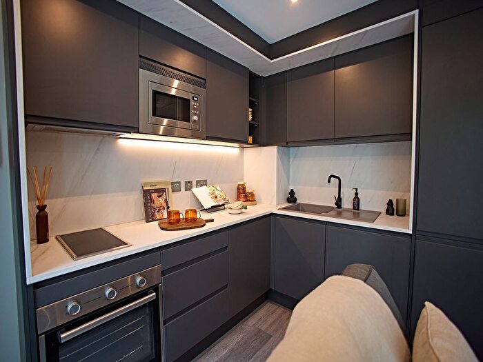 Studio To Rent In St Albans Place St Albans Place, Leeds, LS2