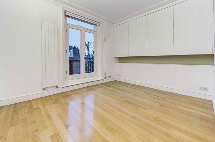 2 Bedroom Flat For Sale In Elsworthy Terrace, Primrose Hill, NW3
