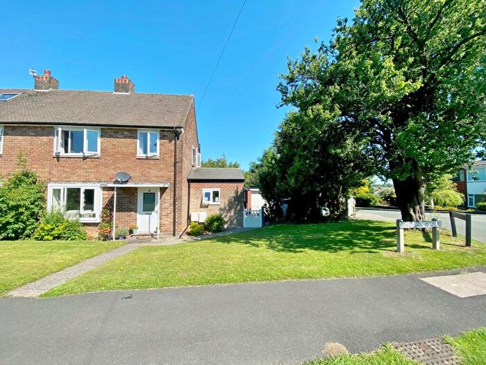 3 Bedroom Semi-Detached House To Rent In Greenside Avenue, Lea, Preston, PR2