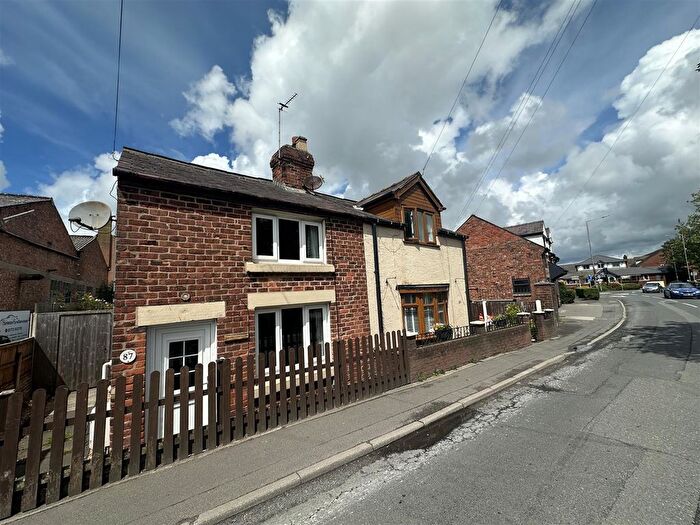 2 Bedroom Semi Detached House For Sale In Church Road, Tarleton, Preston, PR4