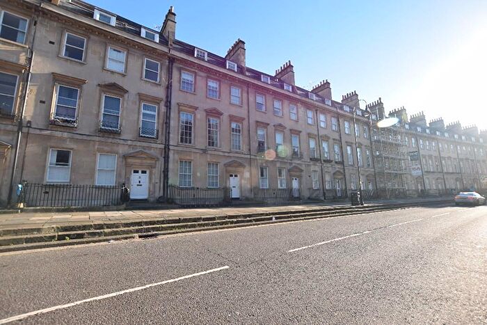 Studio To Rent In Flat, Paragon, Bath, Somerset, BA1