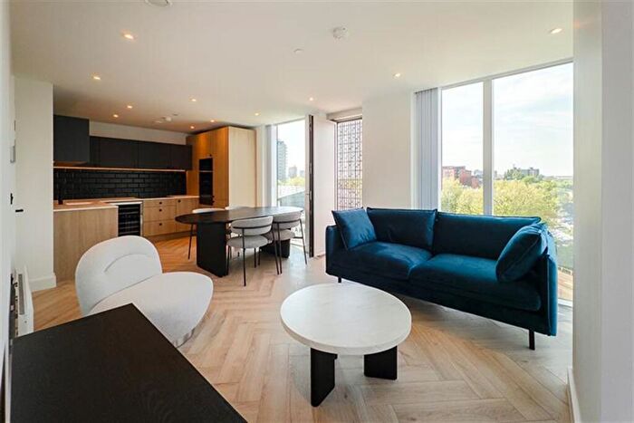 2 Bedroom Apartment To Rent In Bankside, Colliers Yard, M3