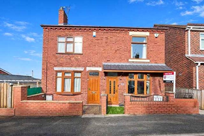 3 Bedroom Semi-Detached House For Sale In Dixie Street, Jacksdale, NG16