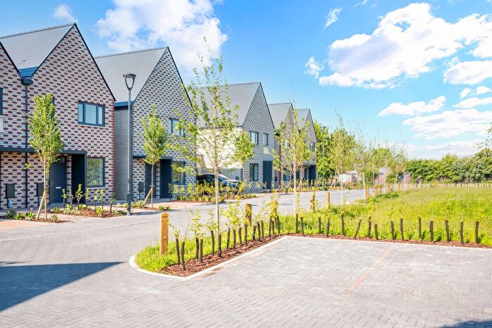 4 Bedroom Link Detached House For Sale In Manor Hall Road, Southwick, Brighton, BN42