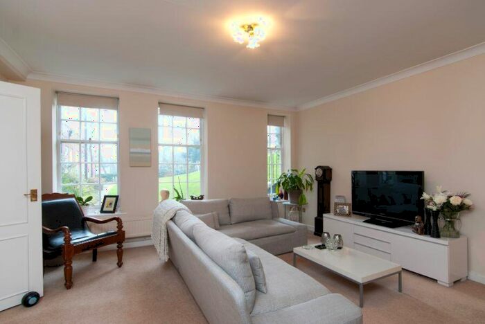 1 Bedroom Flat To Rent In Prince Arthur Road, Hampstead, NW3