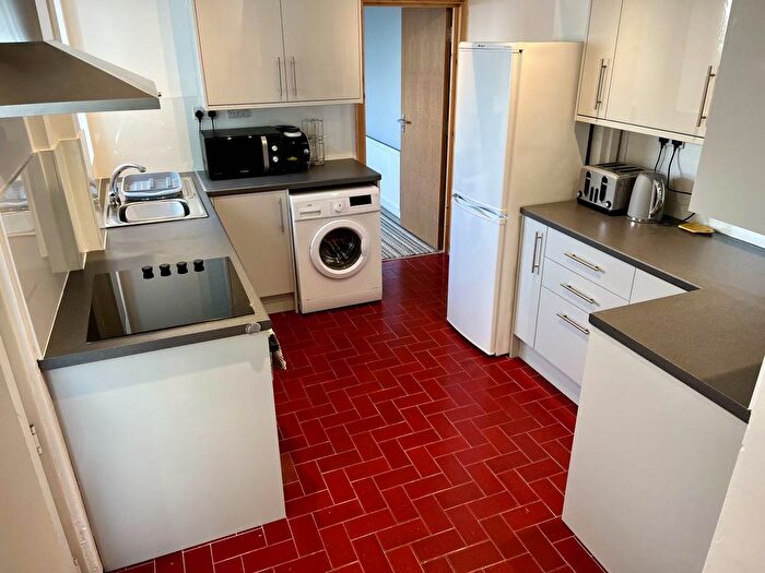 2 Bedroom Property To Rent In Cambridge Street, Uplands, Swansea, SA2