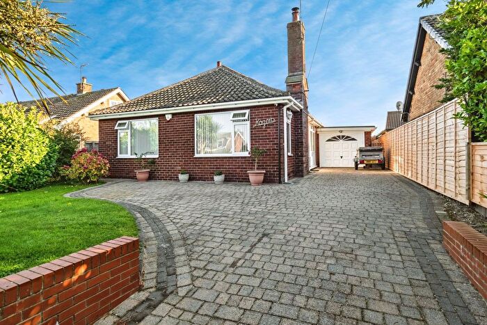 3 Bedroom Detached Bungalow For Sale In Southsea Road, Flamborough, Bridlington, YO15