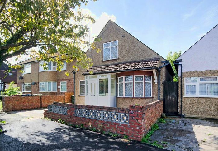 3 Bedroom Property To Rent In Sidney Road, Harrow, HA2