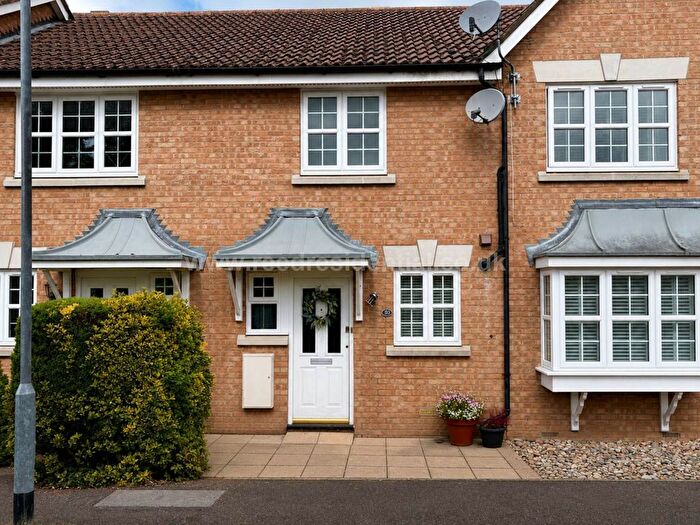 2 Bedroom Property To Rent In Brunswick Place, Rayleigh, SS6
