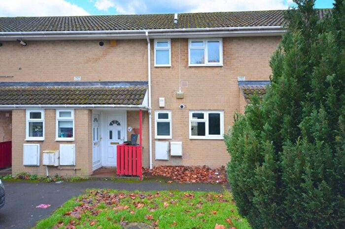 1 Bedroom Apartment For Sale In Button Close, Bristol, BS14