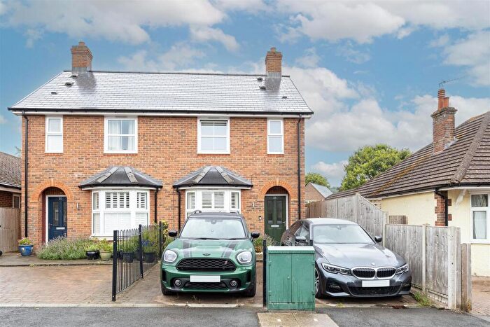 3 Bedroom Semi-Detached House For Sale In Tring, HP23