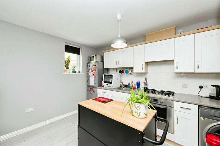 1 Bedroom Flat For Sale In Highbridge Street, Waltham Abbey, EN9