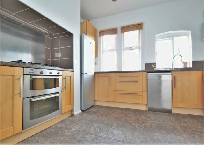 2 Bedroom Maisonette To Rent In Springbank Road Lewisham, SE13
