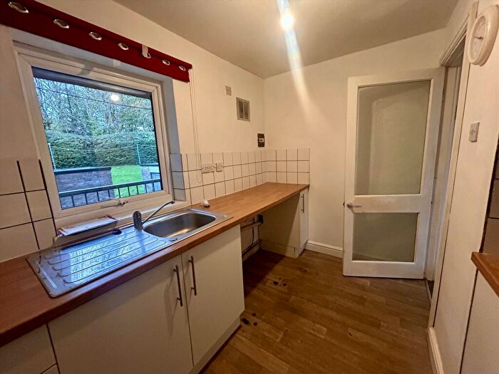 1 Bedroom Flat To Rent In Lunesdale Court, Derwent Road, Lancaster, LA1