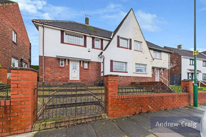 3 Bedroom Semi Detached House For Sale In Boldon Drive, West Boldon, NE36