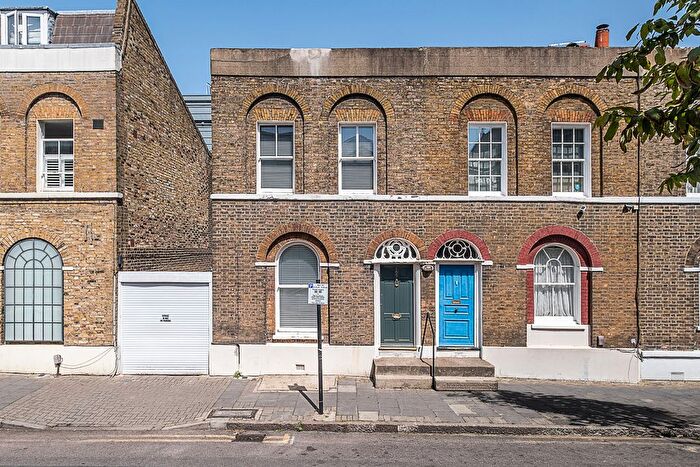 3 Bedroom Terraced House For Sale In Clapham Manor Street, London, SW4