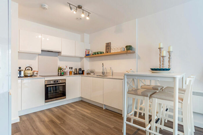 2 Bedroom Apartment To Rent In Cambridge Place, Farnham, Surrey, GU9