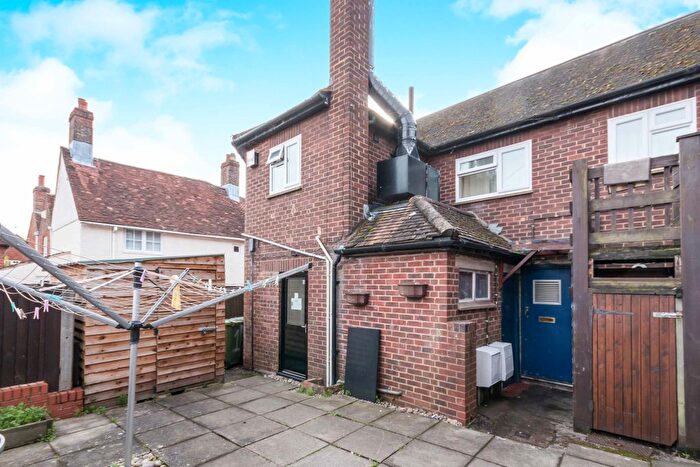 1 Bedroom Flat To Rent In Bentley Stores, Farnham, GU10