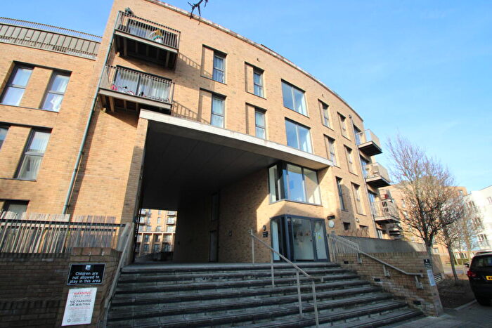 1 Bedroom Apartment To Rent In Royal Court, Croydon, CR0