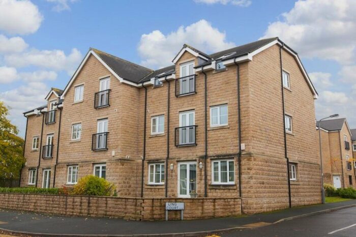 2 Bedroom Flat To Rent In Ling Court, Menston, Ilkley, West Yorkshire, Uk, LS29