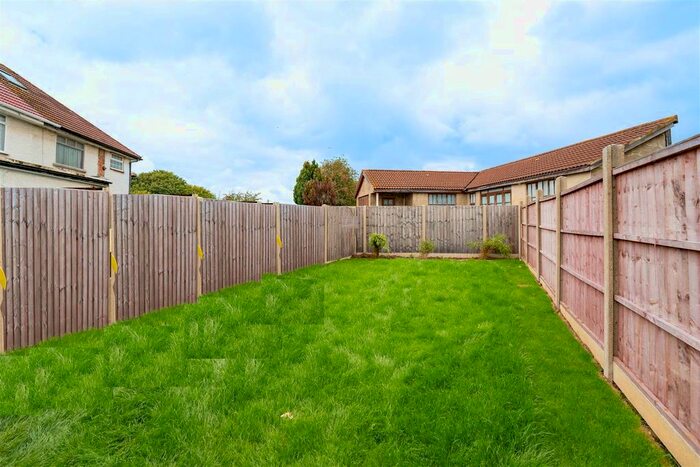 2 Bedroom Semi-Detached Bungalow For Sale In Beaufort Gardens, Heston, Hounslow, TW5