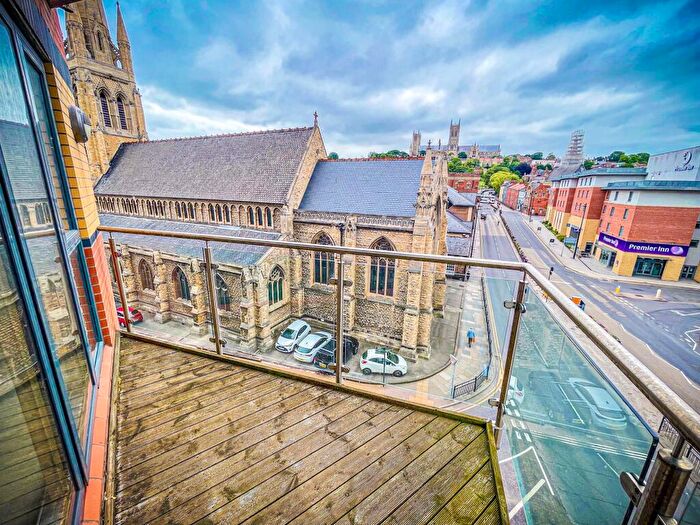2 Bedroom Apartment To Rent In St Swithins Square, Lincoln, LN2