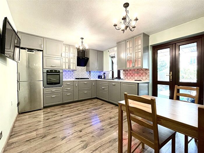 1 Bedroom Property To Rent In Routh Street, Beckton, London, E6