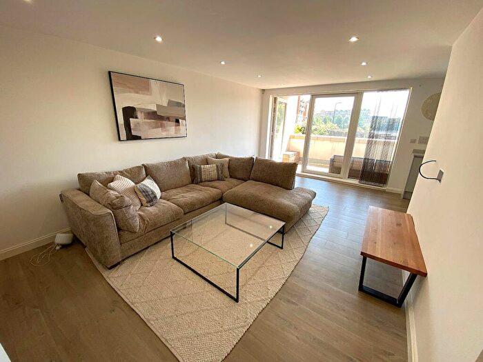 2 Bedroom Apartment For Sale In Heol Glan Rheidol, Cardiff, CF10