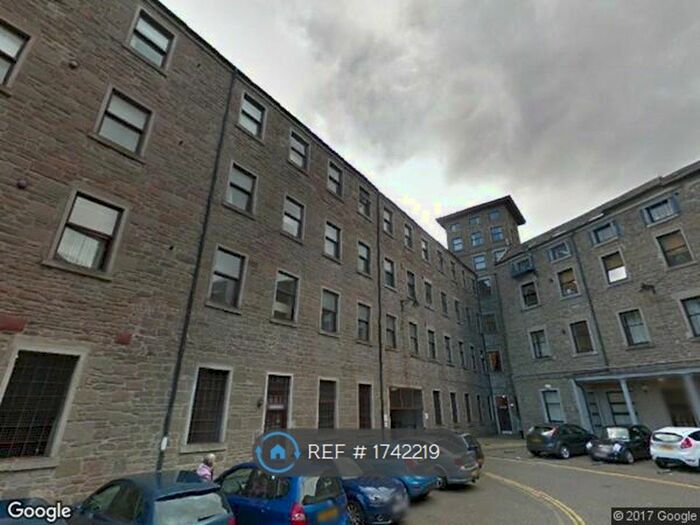2 Bedroom Flat To Rent In Pleasance Court, Dundee, DD1